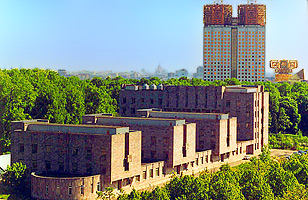 Фотография института